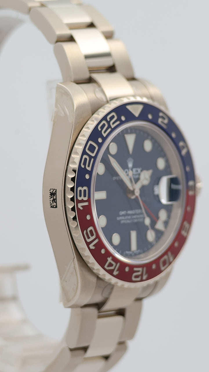 Rolex GMT-Master II "Pepsi" Automatik Herrenuhr Weißgold 40mm STICKERED 116719BLRO - Detailansicht 8