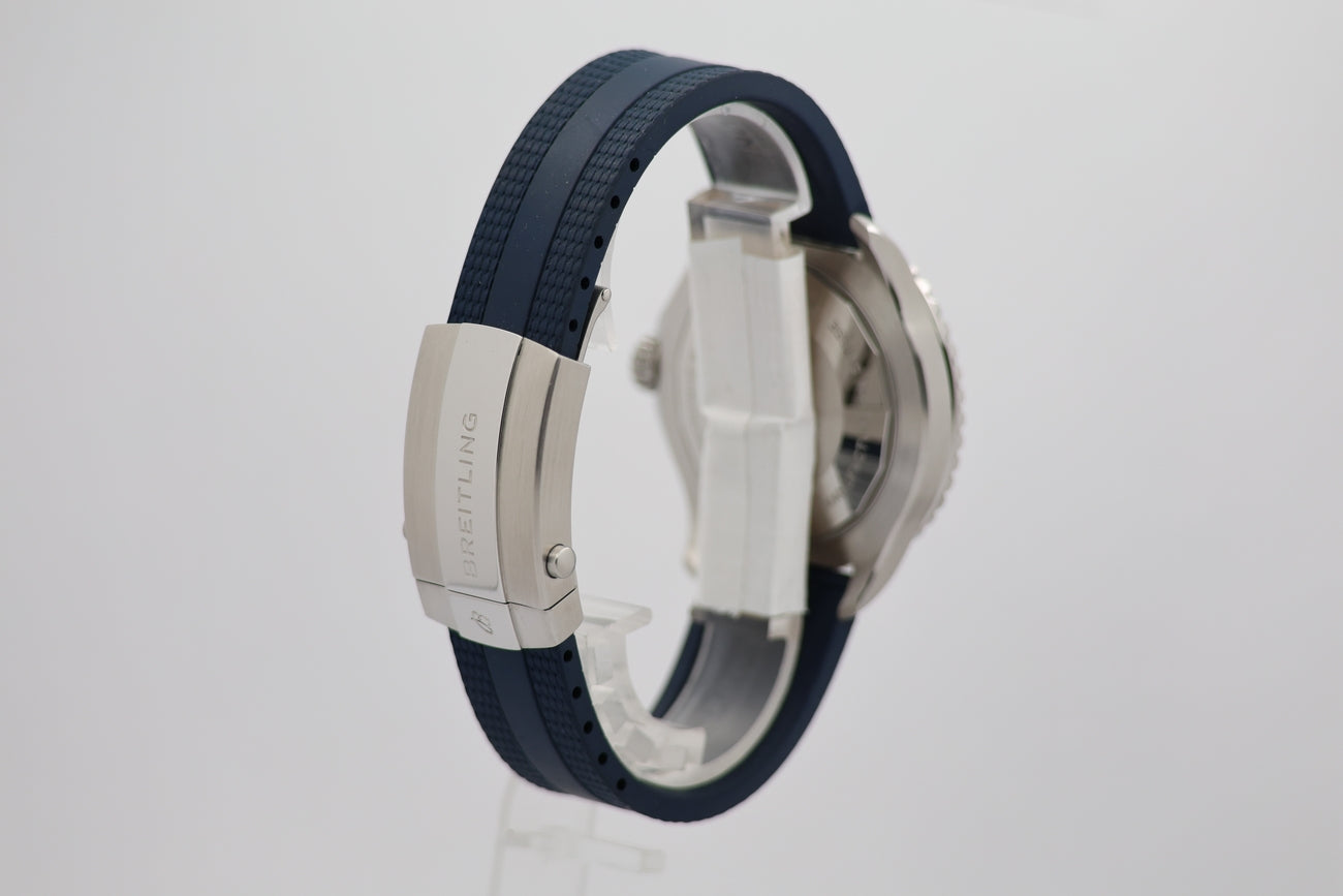 Breitling Superocean Automatik 44mm A17376 - Detailansicht 1