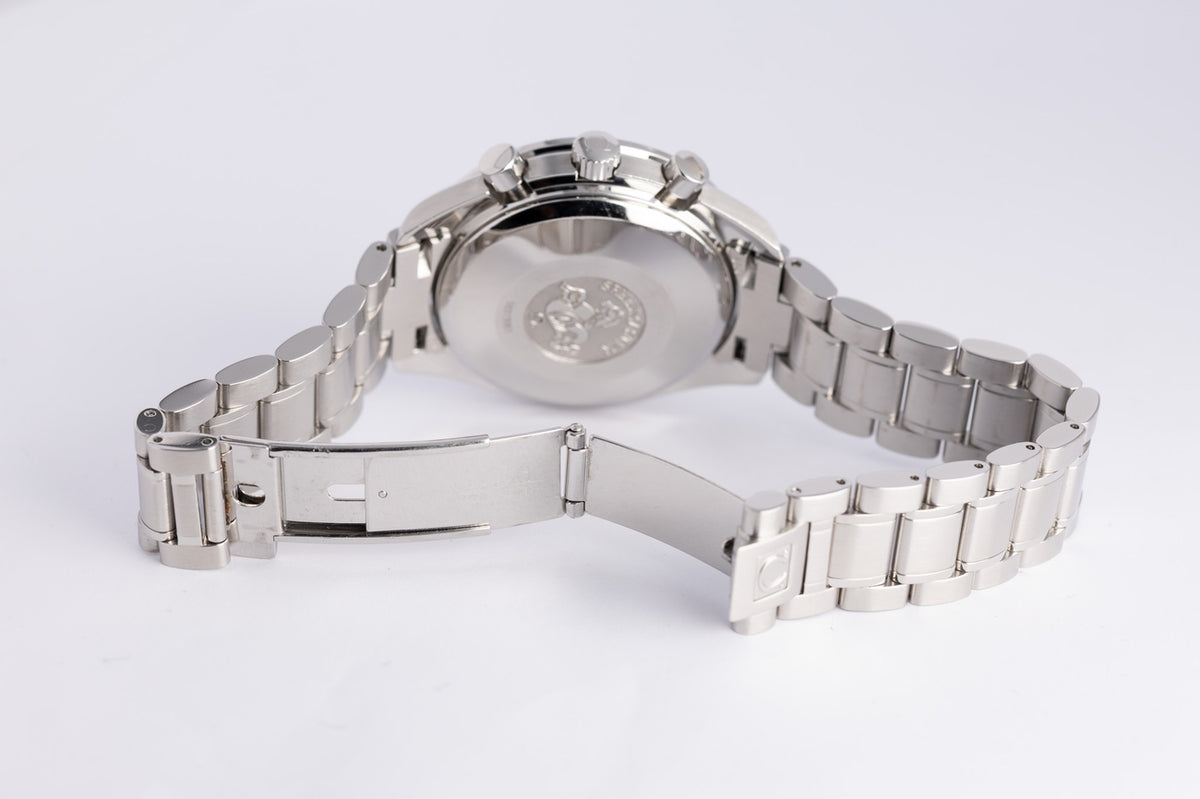 Omega Speedmaster Triple Date Calender Panda 39mm 35235100 - Detailansicht 8