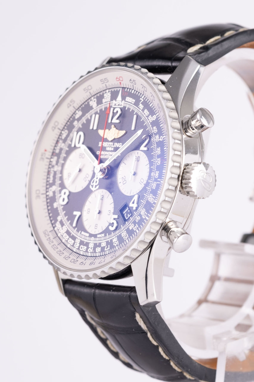 Breitling Navitimer 01 Automatik Herrenuhr 43mm AB0120 - Detailansicht 2