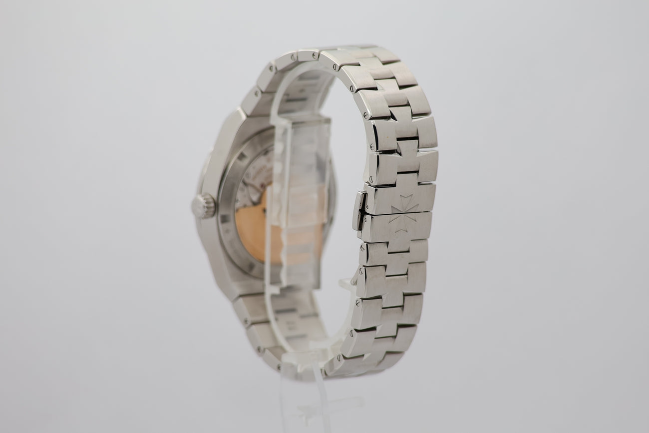 Vacheron Constantin Overseas 41mm Automatik 4500V - Detailansicht 2