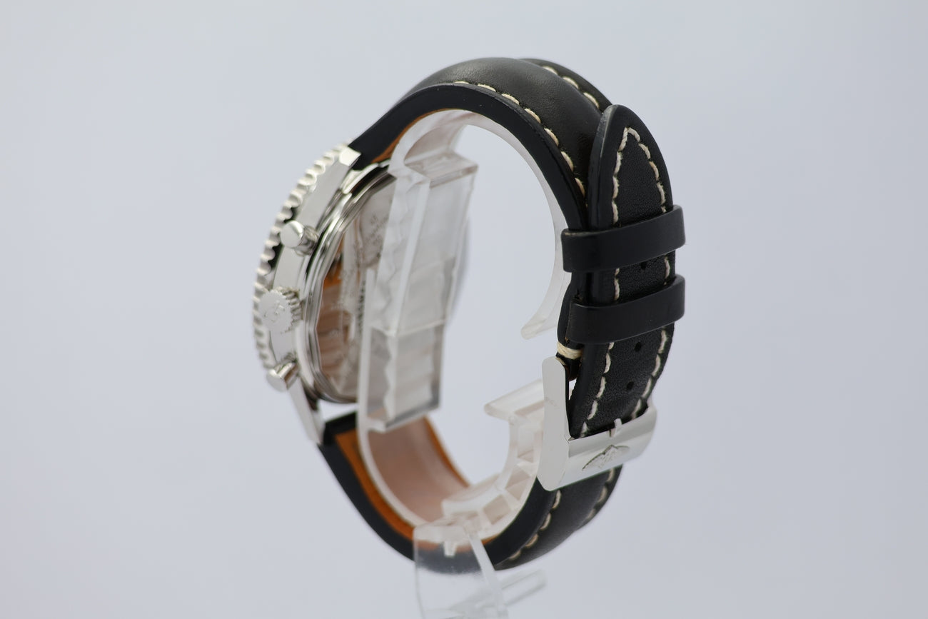 Breitling Navitimer 43mm Automatik AB0120 - Detailansicht 2