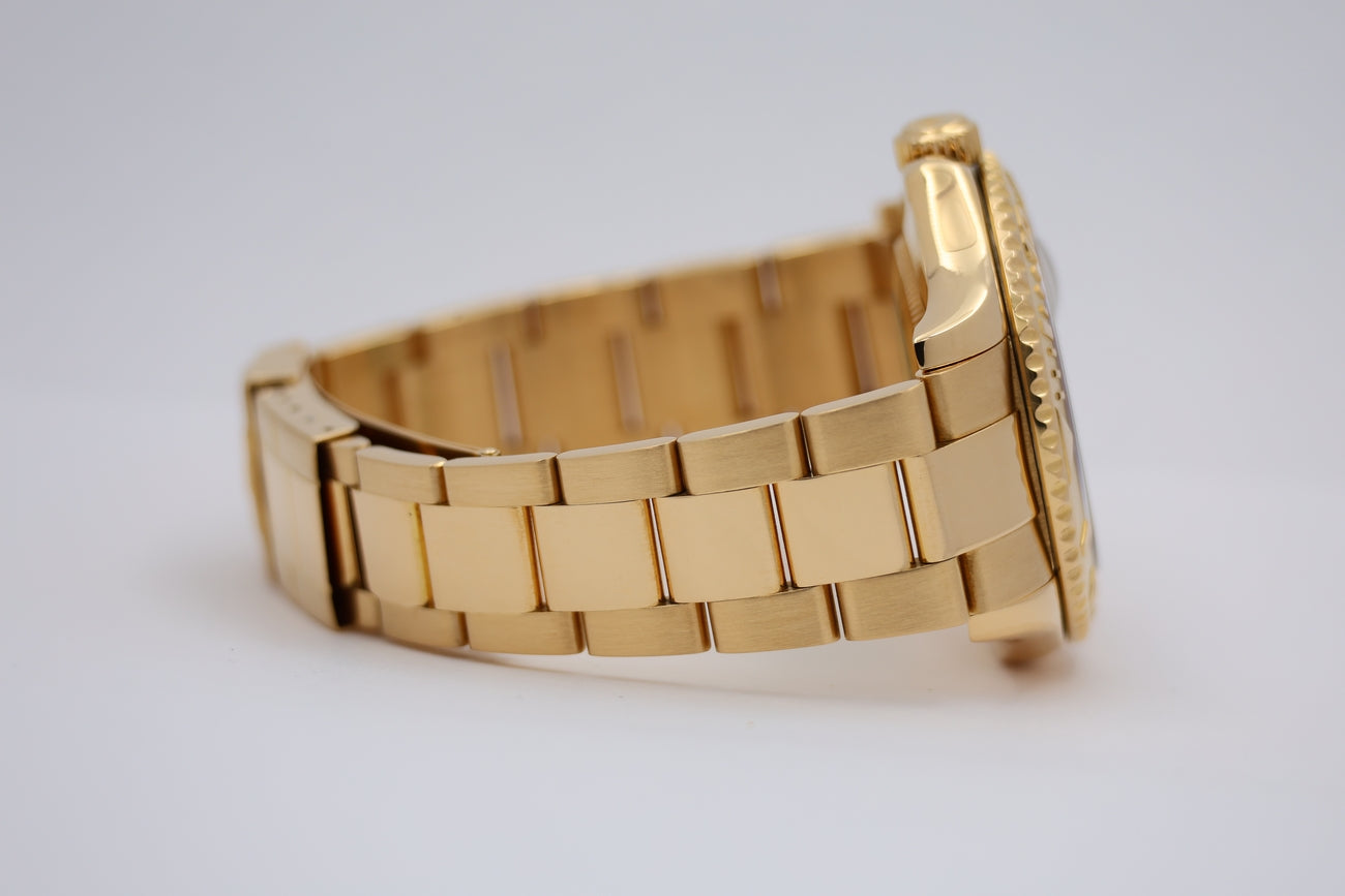 Rolex Yacht-Master 40 Automatik 18K Gelbgold Herrenuhr 166288 - Detailansicht 4
