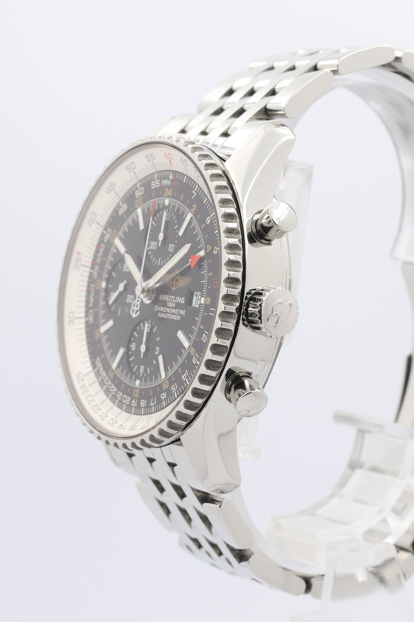 Breitling Navitimer World GMT 46mm Automatik Herrenuhr A24322 - Detailansicht 1