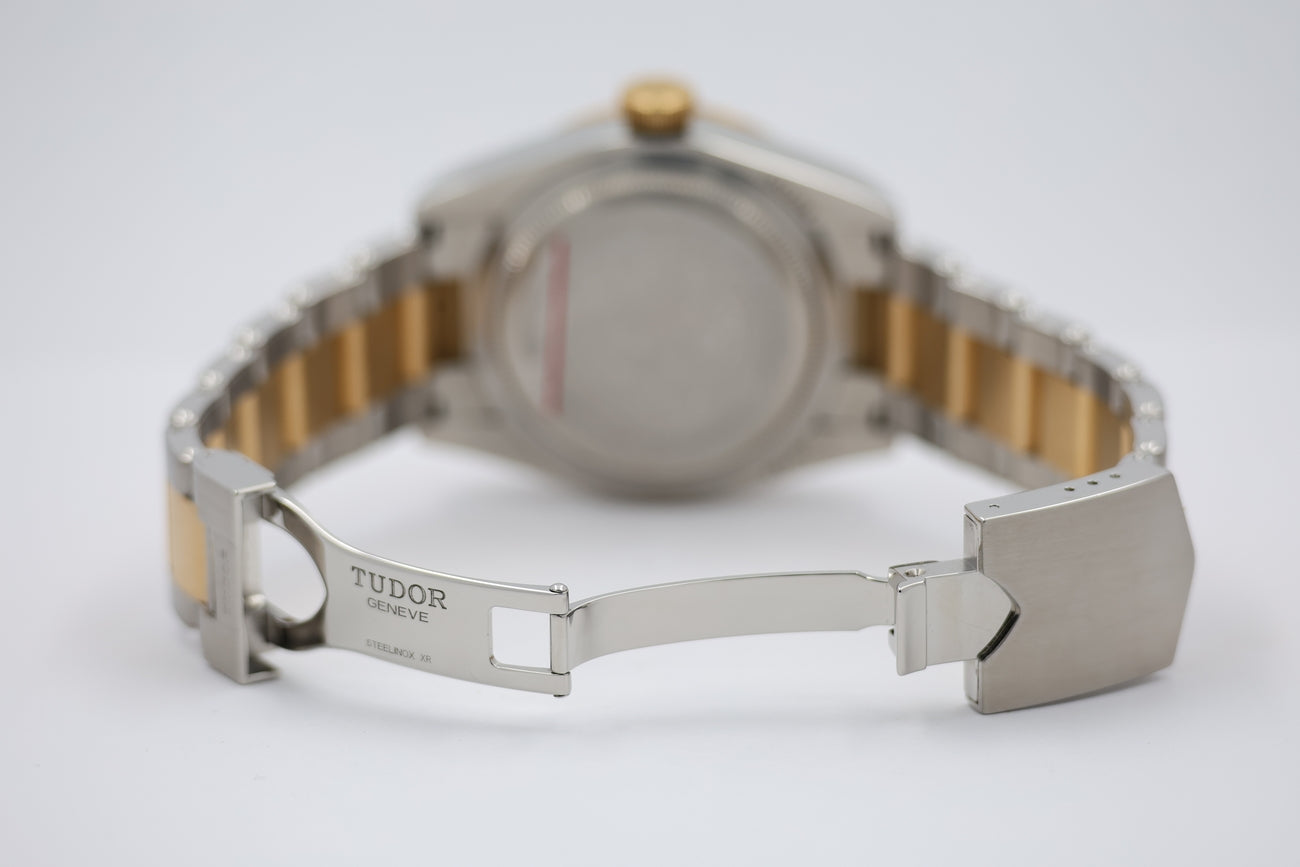 Tudor Black Bay Stahl/Gold Automatik Herrenuhr 79733N - Detail view 6
