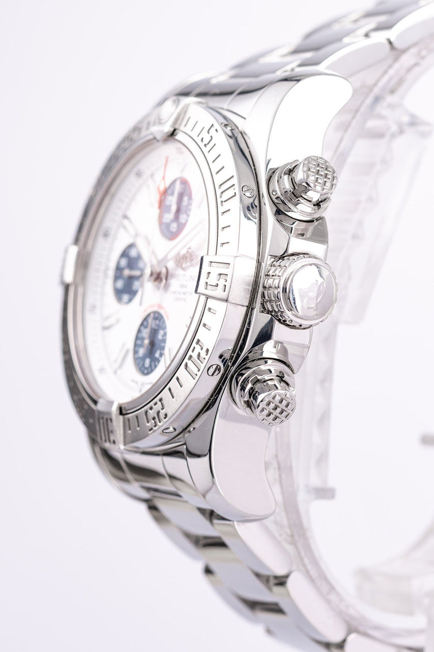 Breitling Avenger II 43mm Automatik Herrenuhr A133813 - Detailansicht 2