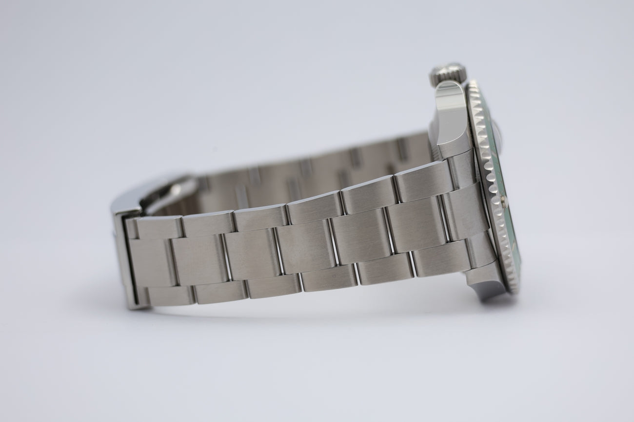 Rolex Submariner Date 'Starbucks' NEU LC100 41mm Automatik 126610LV Box + og. Papiere