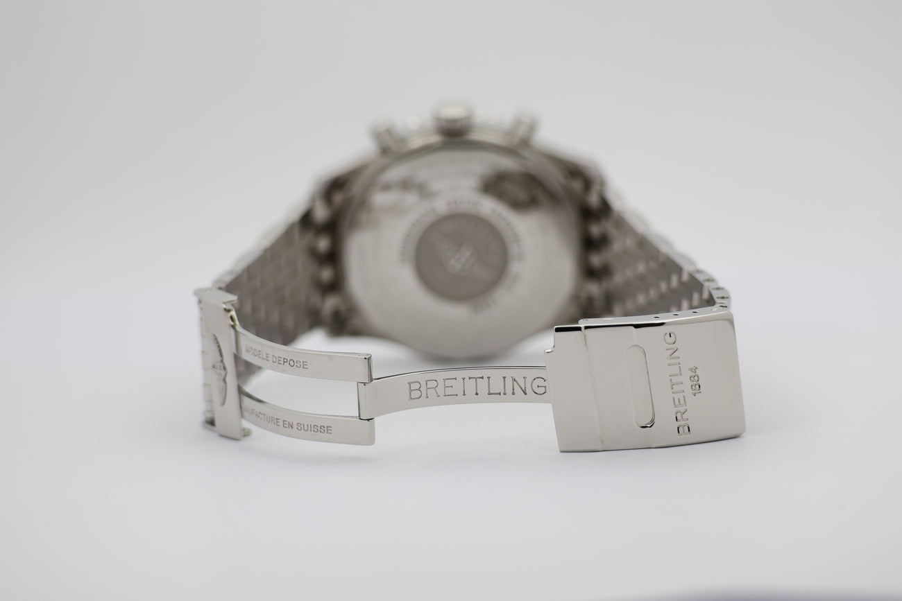 Breitling Navitimer World GMT 46mm Automatik A24322 - Detailansicht 6