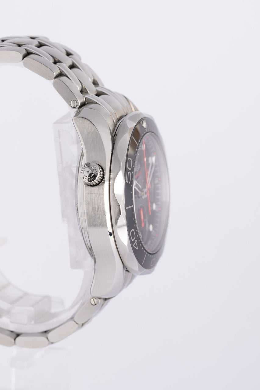 Omega Seamaster Diver 42mm 300 M Chronograph 21230425001001 - Detailansicht 2