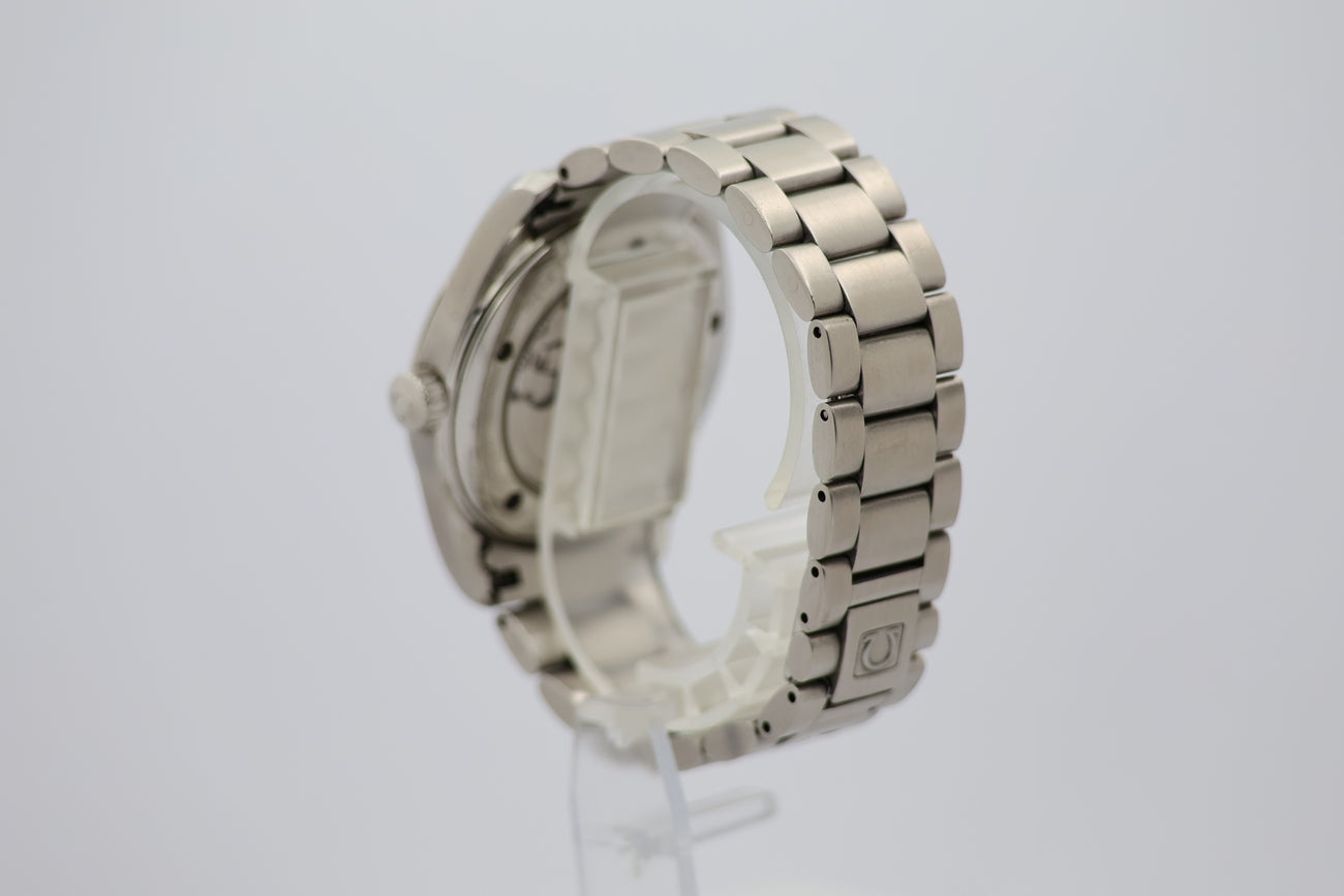 Omega Seamaster Aqua Terra 39mm Automatik 25035000 - Detail view 2