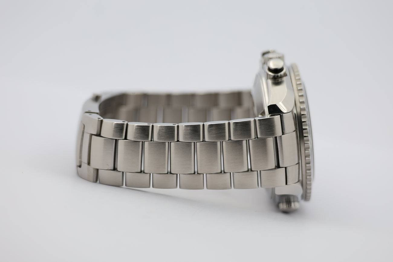 Omega Seamaster Planet Ocean 45,5mm Automatik 22105000 - Detail view 4