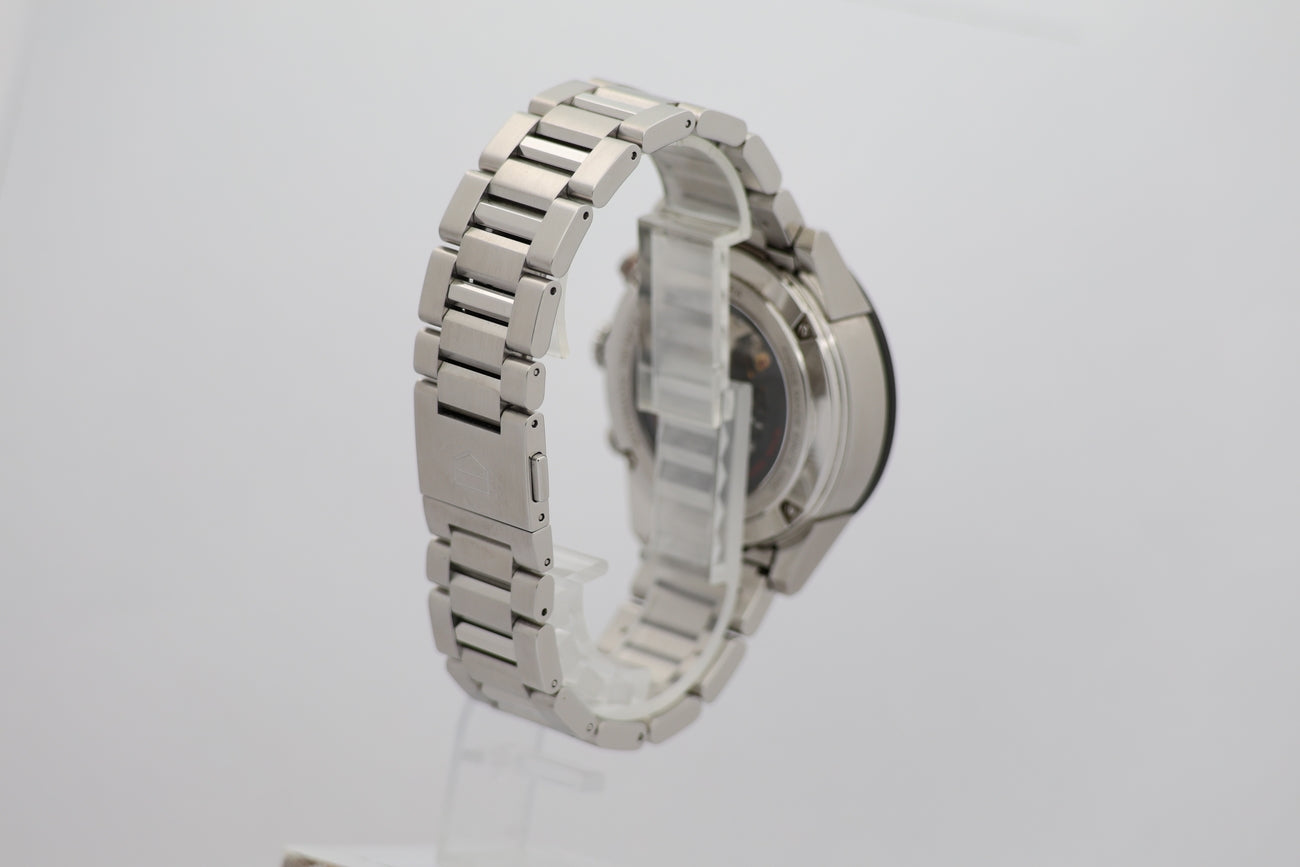 Tag Heuer Carerra Calibre Heuer 01 43mm Automatik CAR201Z0 - Detailansicht 1