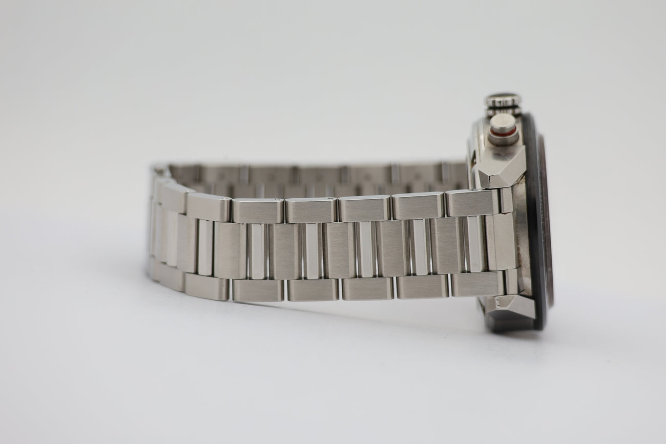 Tag Heuer Carerra Calibre Heuer 01 43mm Automatik CAR201Z0 - Detailansicht 4