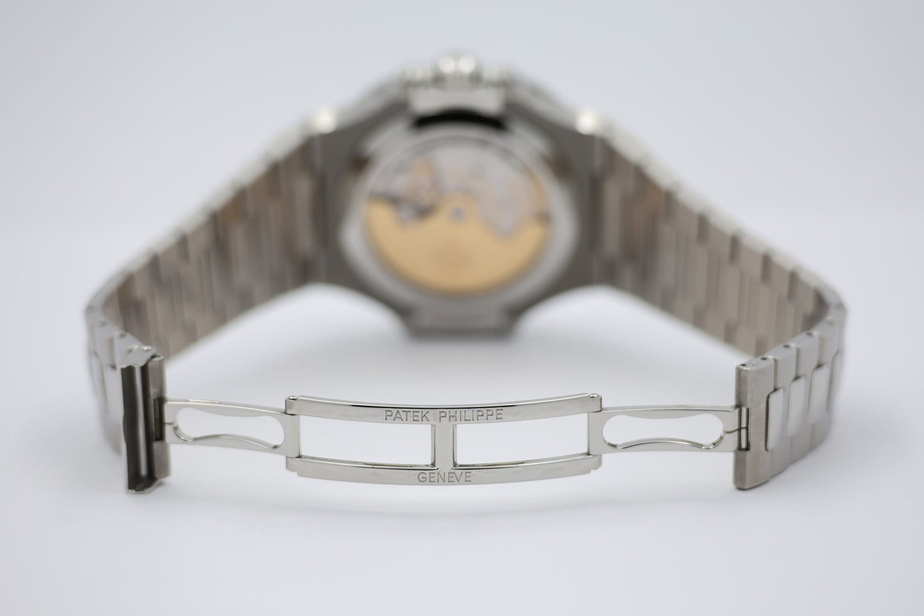 Patek Philippe Nautilus Annual Calendar Mondphase Stahl Schwarz 5726/1A-001 - Detailansicht 6