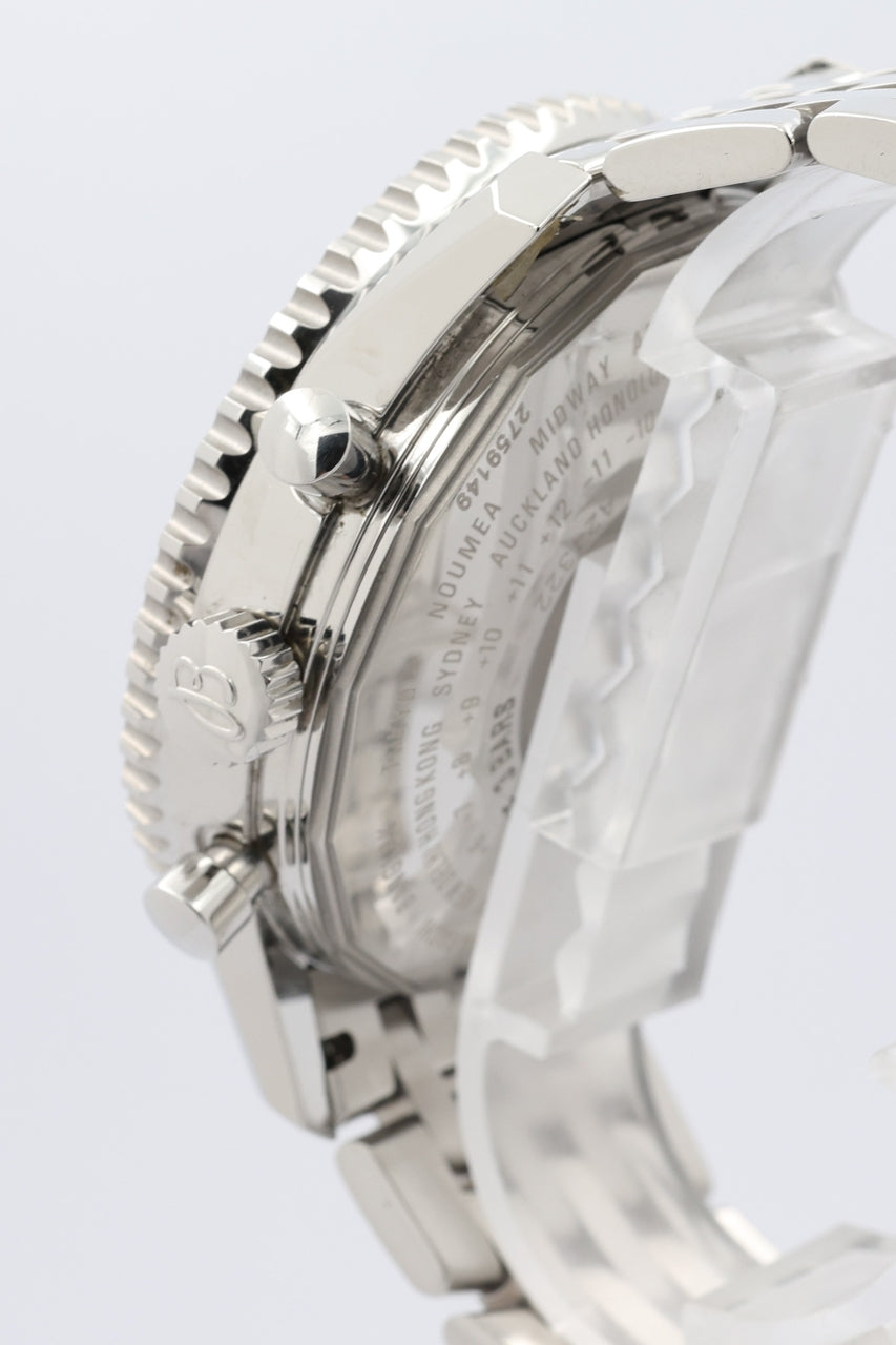 Breitling Navitimer World GMT 46mm Automatik Herrenuhr A24322 - Detailansicht 3
