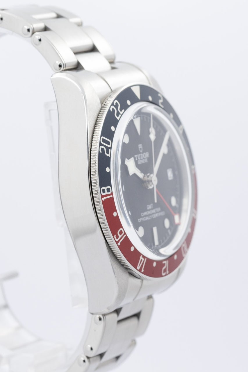 Tudor Black Bay GMT 41mm Automatik 79830RB - Detailansicht 2