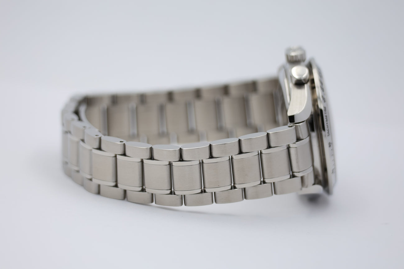 Omega Speedmaster Date 39mm Automatik Herrenuhr 35135000 - Detail view 4