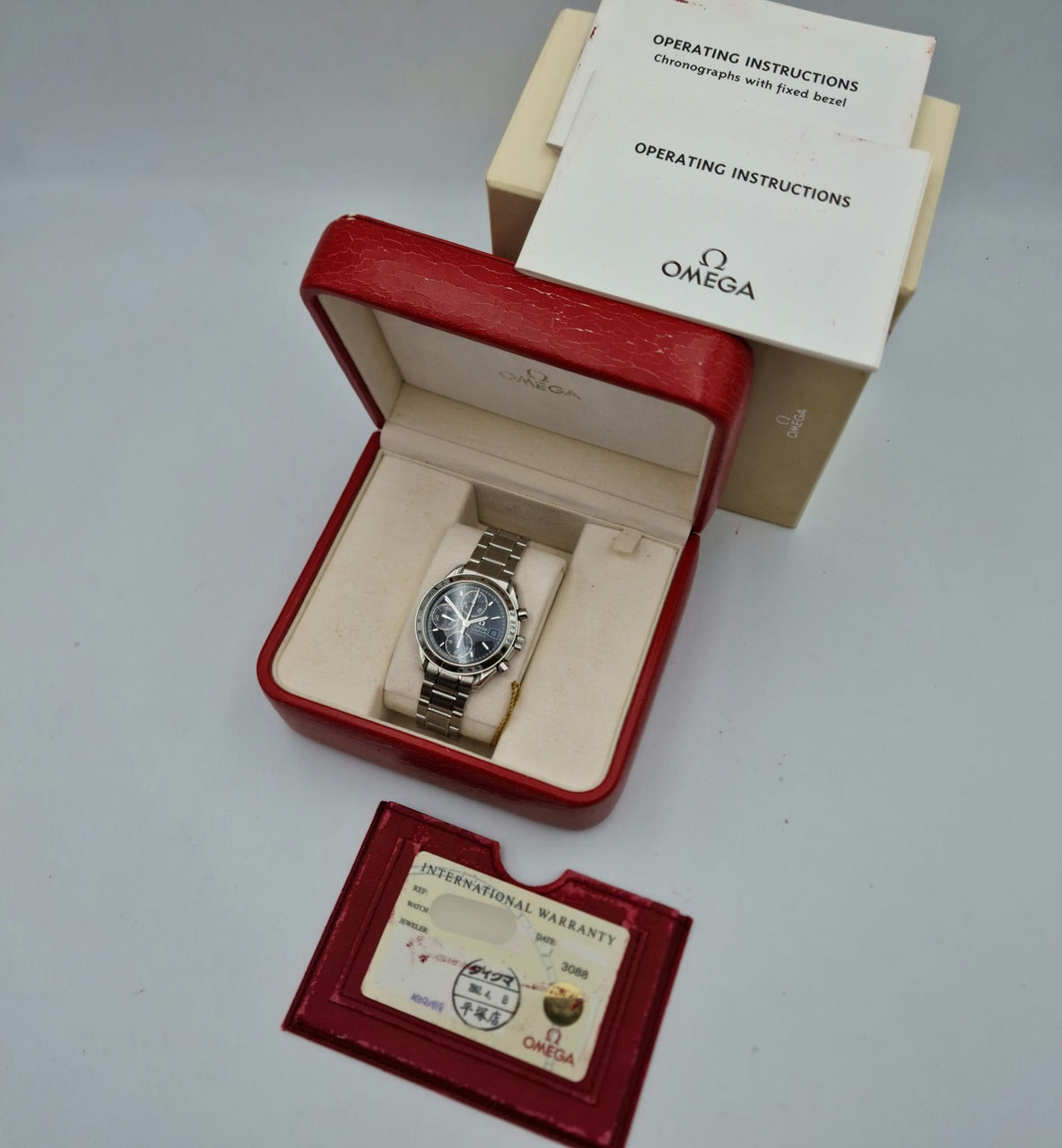 Omega Speedmaster Date 39mm Automatik Herrenuhr 35135000 - Papers and documentation