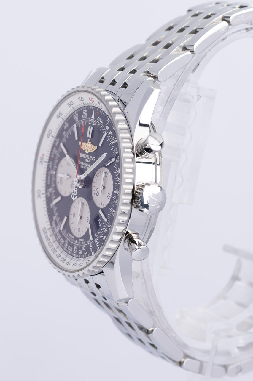 Breitling Navitimer B01 Chronograph 43mm Automatik AB0121 - Detailansicht 2
