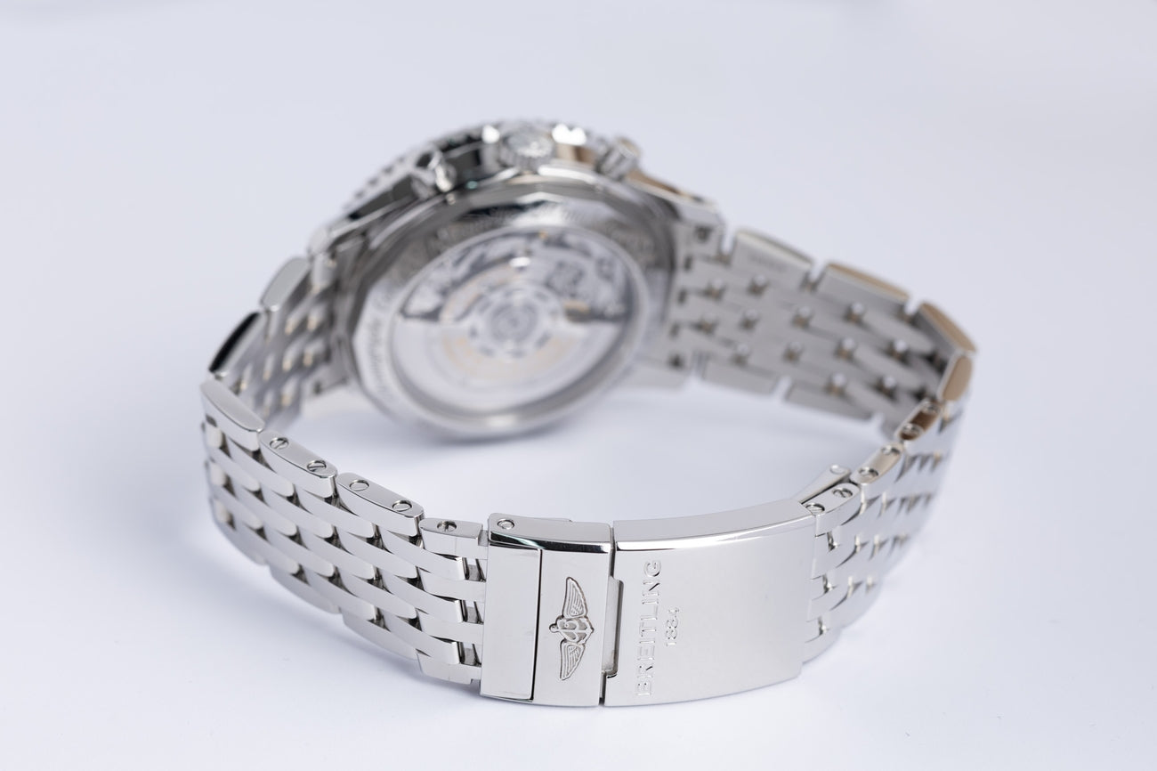 Breitling Navitimer B01 Chronograph 43mm Automatik AB0121 - Detailansicht 7