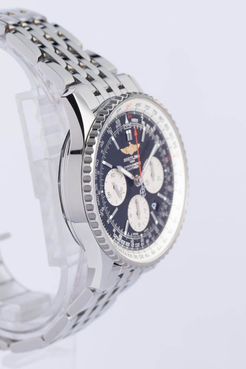 Breitling Navitimer B01 Chronograph 43mm Automatik AB0121 - Detailansicht 1