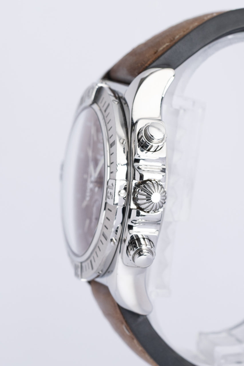 Breitling Chronomat 44mm Automatik Herrenuhr Braun AB0115 - Detailansicht 1