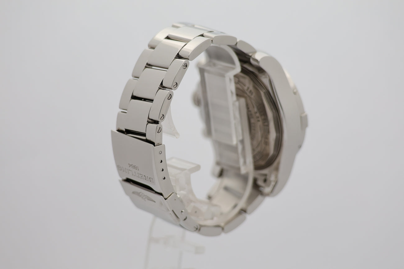 Breitling Avenger II Automatik 43mm A13381 - Detail view 1