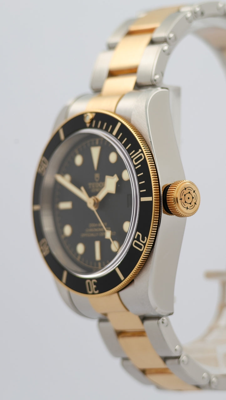 Tudor Black Bay Stahl/Gold Automatik Herrenuhr 79733N - Detailansicht 7