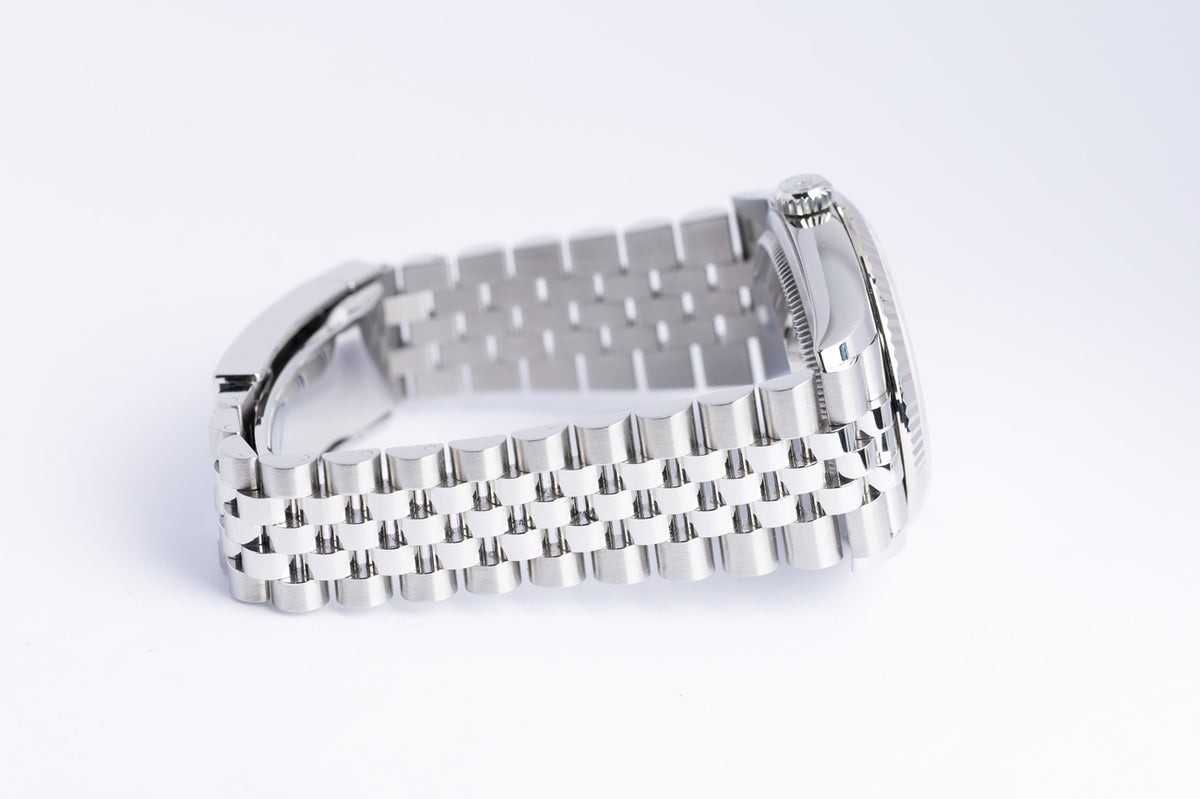 Rolex Datejust 36 Automatik Herrenuhr 126234 - Detailansicht 6