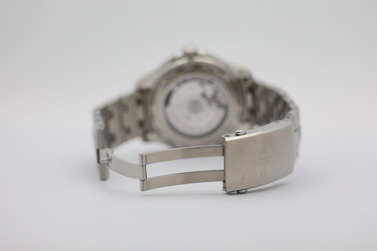 Omega Seamaster Diver 300m 42mm Automatik 21030422001001 - Detailansicht 6