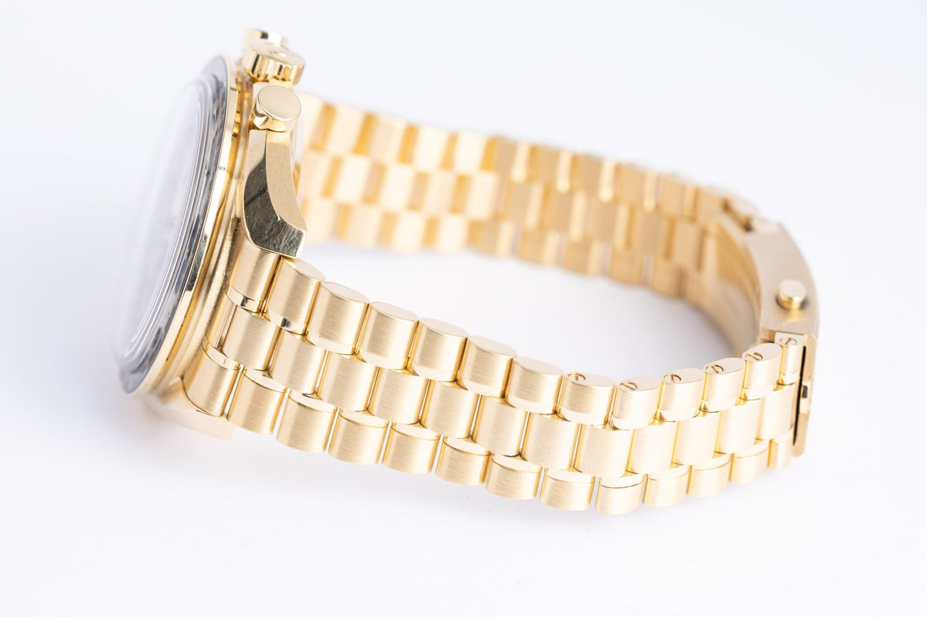Omega Speedmaster 18K Moonshine Gold Handaufzug 31030425001001 - Detailansicht 5