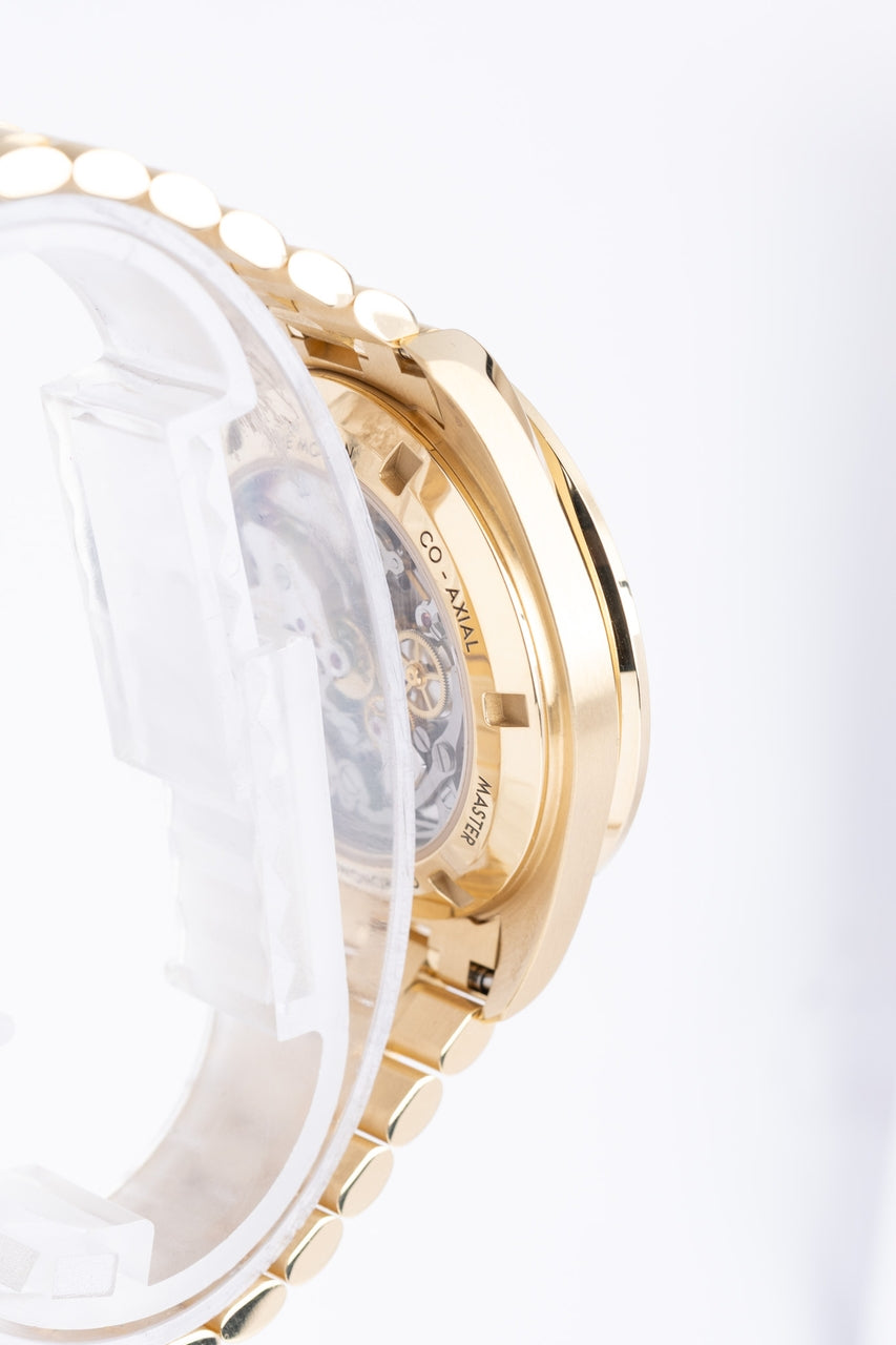 Omega Speedmaster 18K Moonshine Gold Handaufzug 31030425001001 - Detailansicht 4