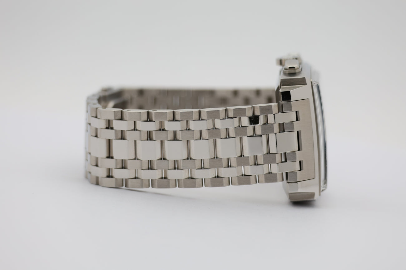 Tag Heuer Monaco Chronograph Automatik Herrenuhr CW2111 - Detail view 4