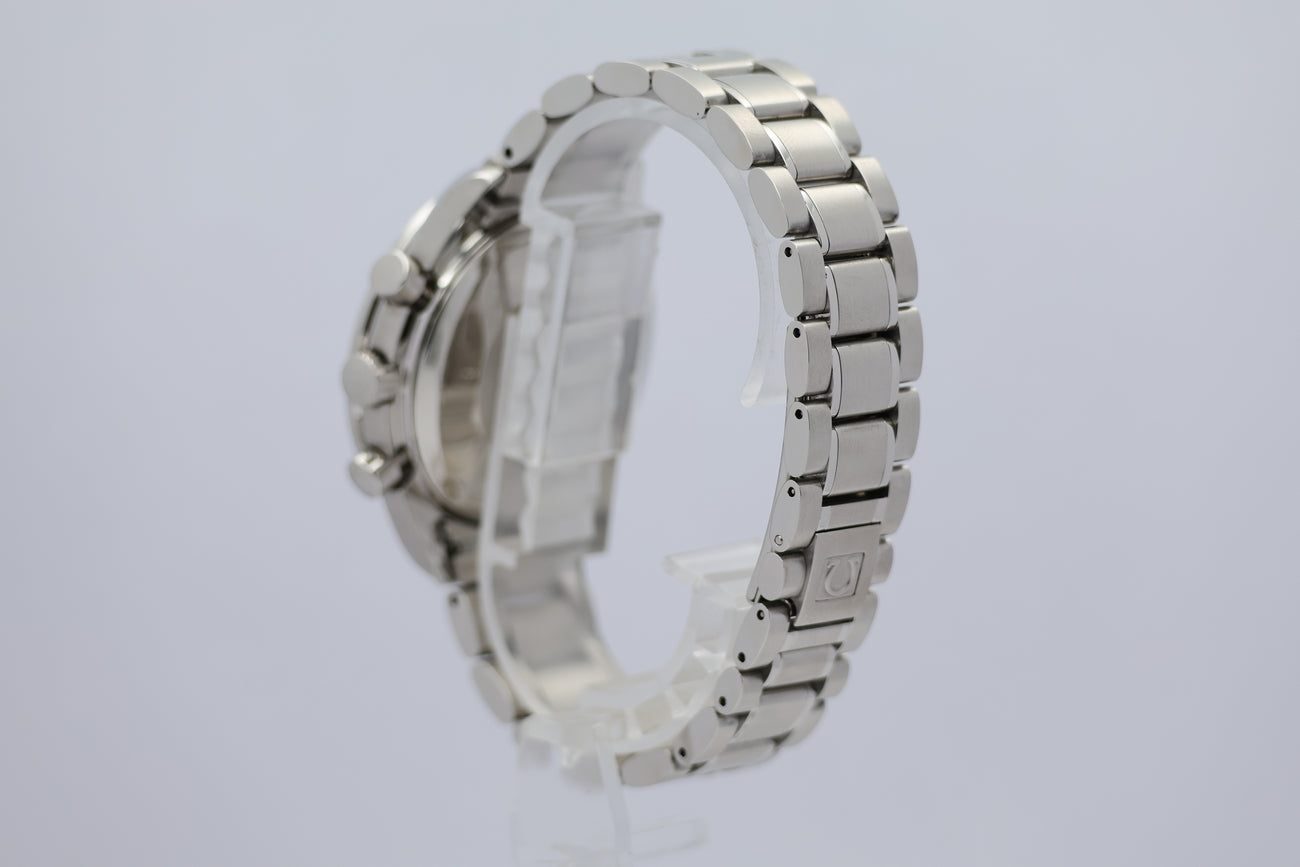 Omega Speedmaster Day Date 39mm Automatik Herrenuhr 35238000 - Detailansicht 2