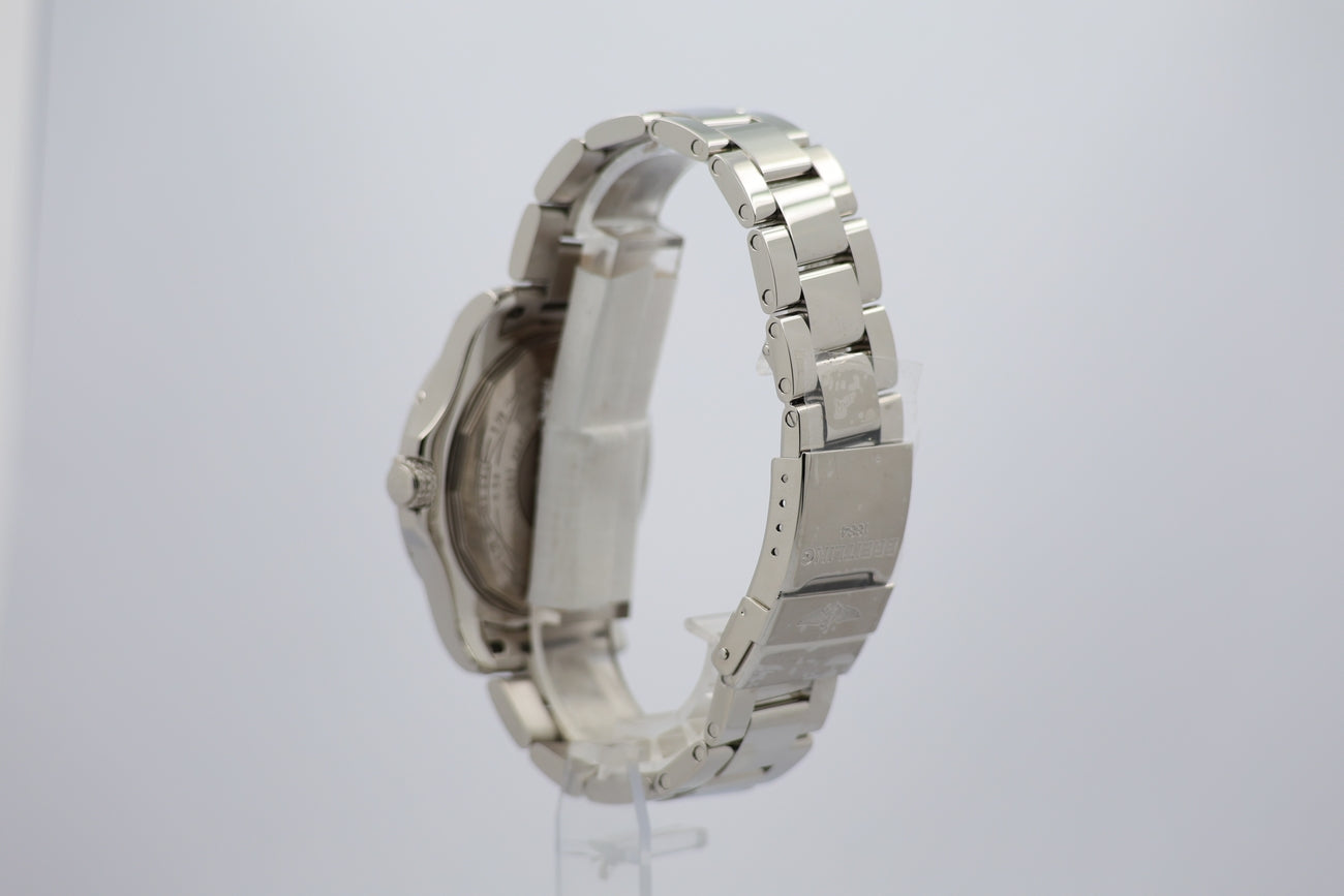 Breitling Avenger II GMT 43mm Automatik A32390 - Detailansicht 4