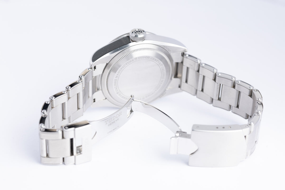 Tudor Black Bay GMT 'Pepsi' 41mm Automatik 79830RB - Detailansicht 8