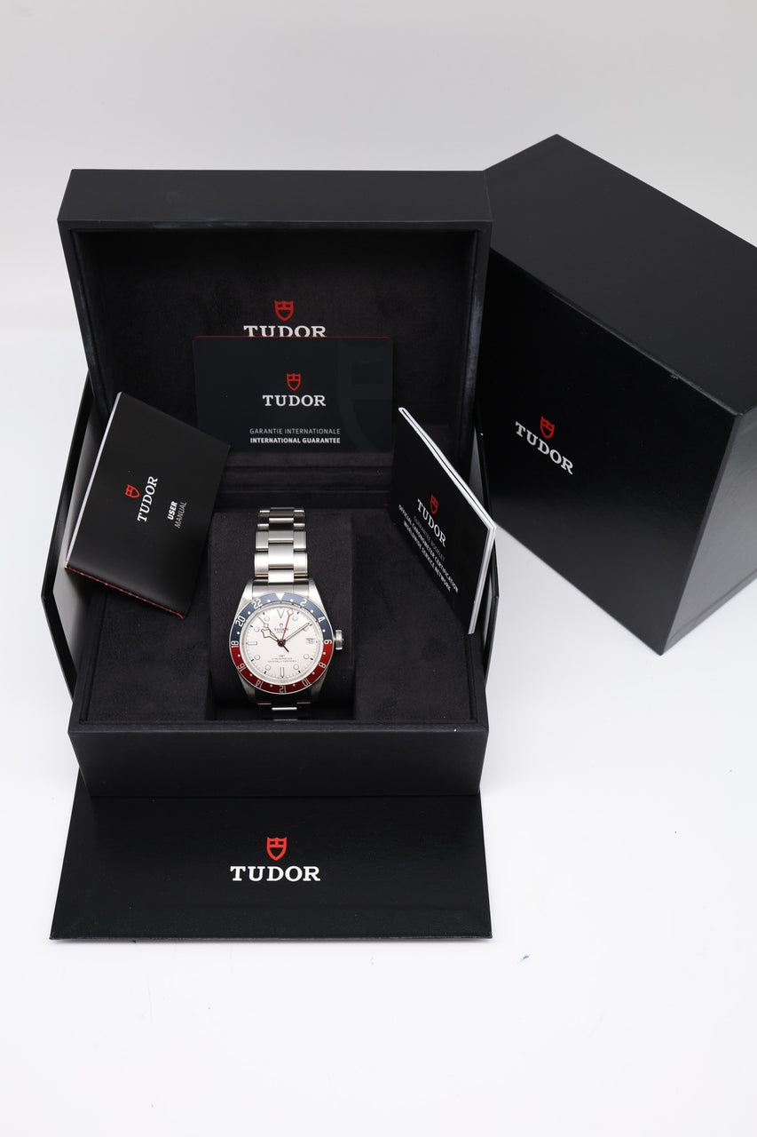 Tudor Black Bay GMT 'Pepsi' 41mm Automatik 79830RB - Papiere und oder Lieferumfang