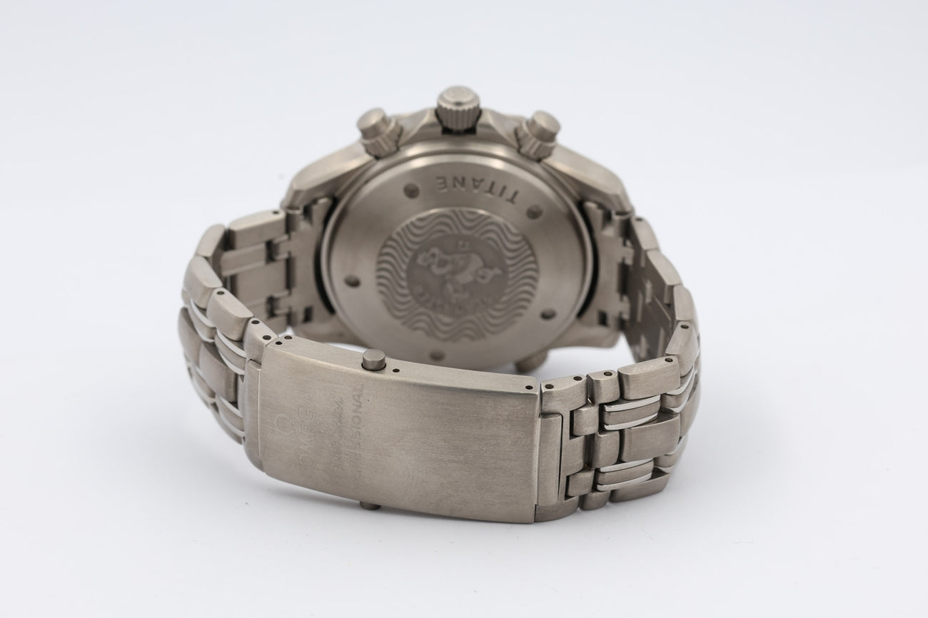 Omega Seamaster Diver 300 41,5mm Automatik Herrenuhr Titan 22988000 - Detailansicht 7
