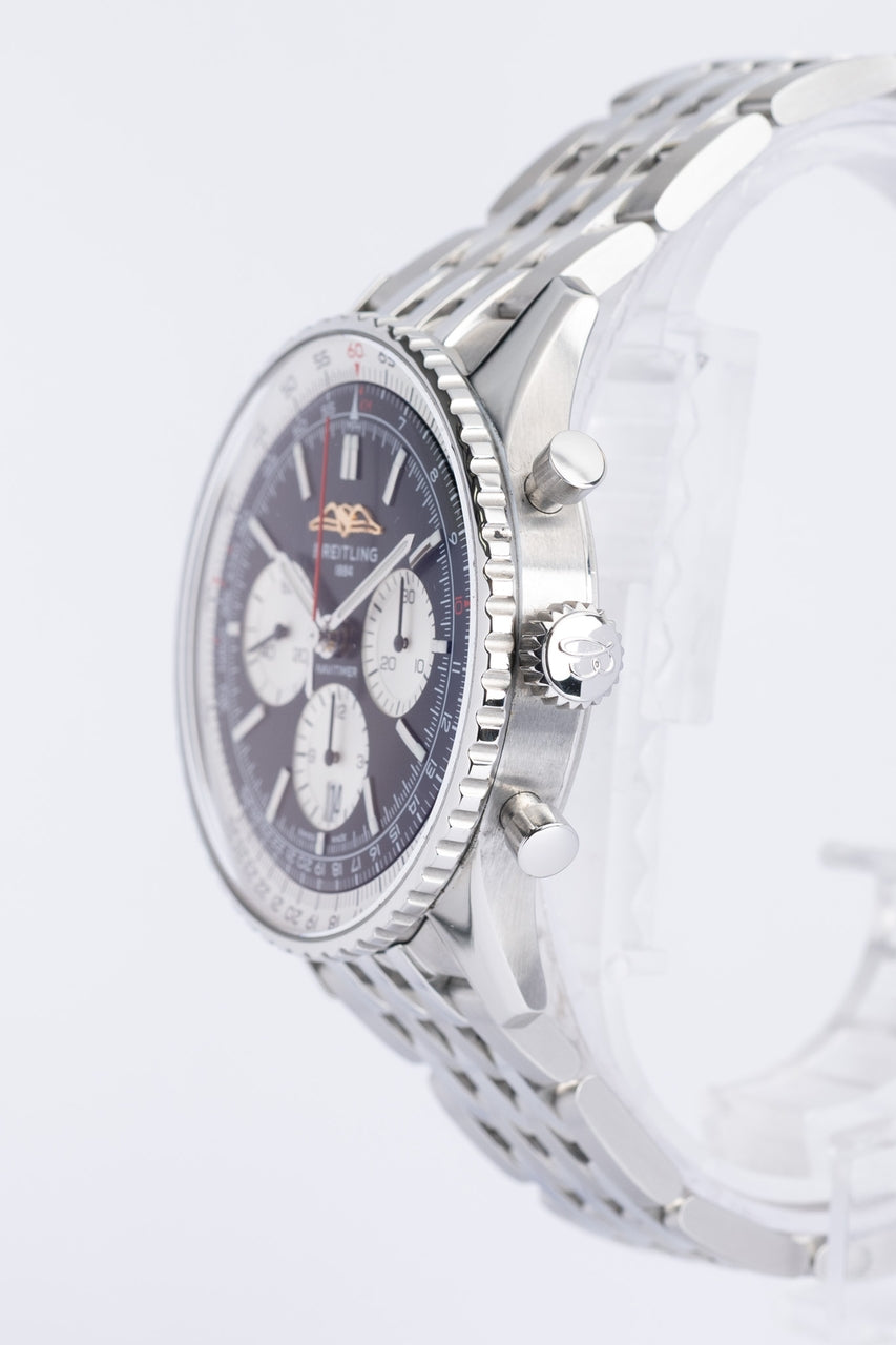 Breitling Navitimer 1 B01 Chronograph 43mm AB0138 - Detailansicht 1