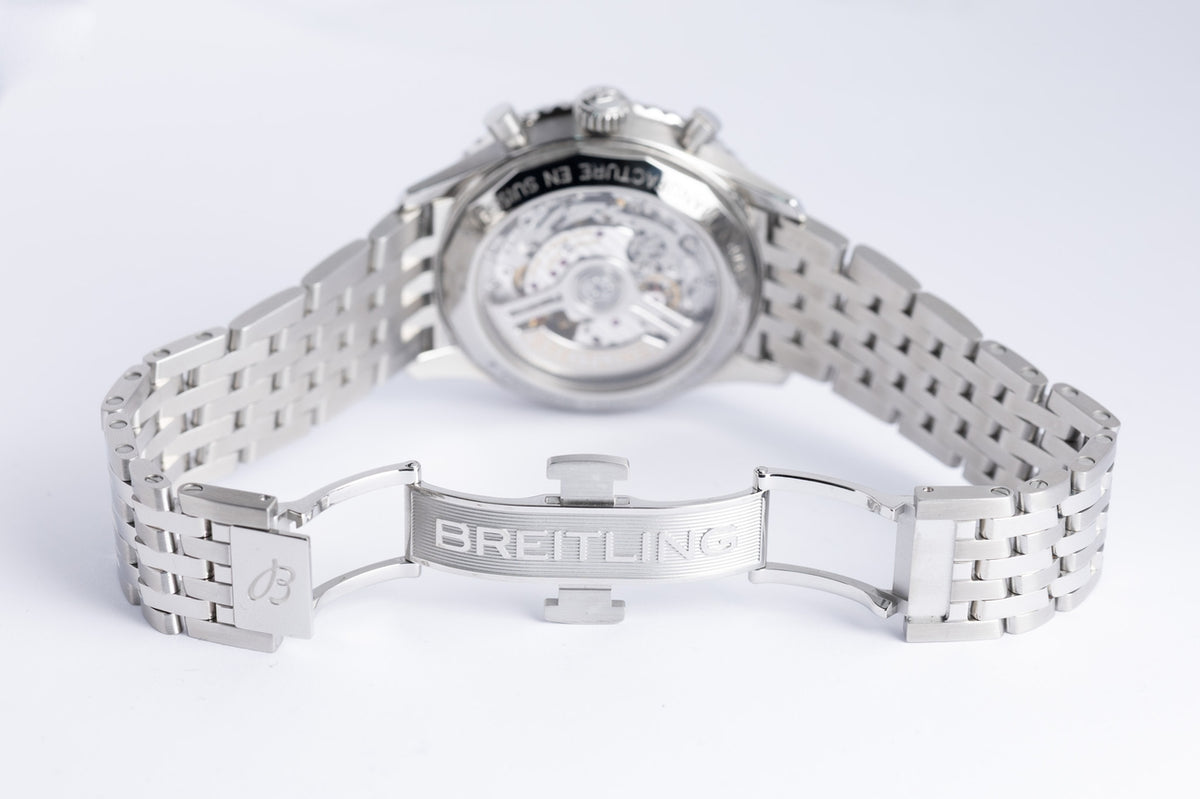 Breitling Navitimer 1 B01 Chronograph 43mm AB0138 - Detailansicht 8