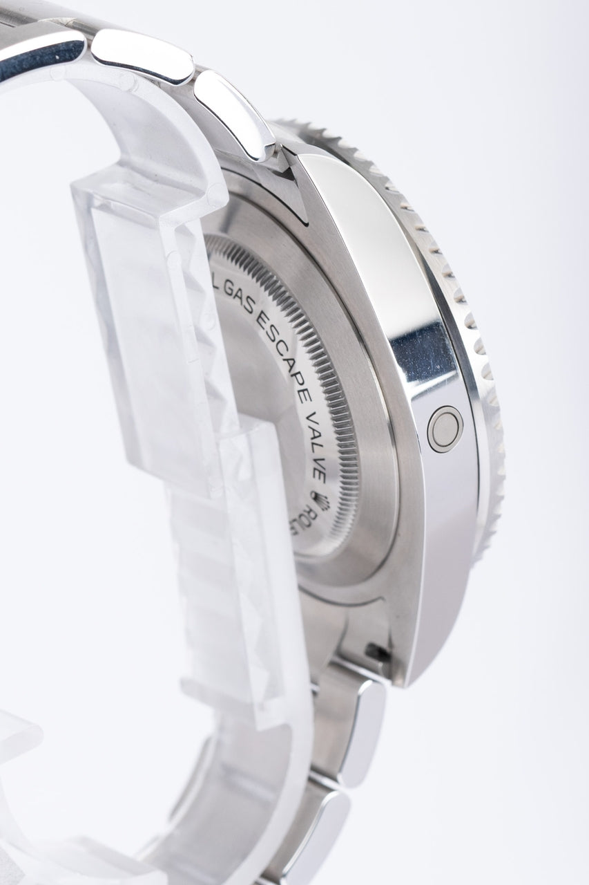 Rolex Sea-Dweller 43mm Automatik Herrenuhr LC100 126600 - Detailansicht 4
