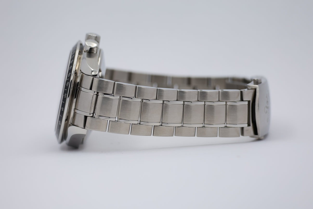 Omega Speedmaster Date 40mm Automatik Herrenuhr 32105000 - Detail view 3