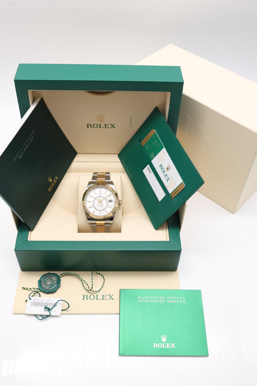 Rolex Sky-Dweller Automatik Herrenuhr Stahl/Gold Weiß 326933 - Papiere und oder Lieferumfang