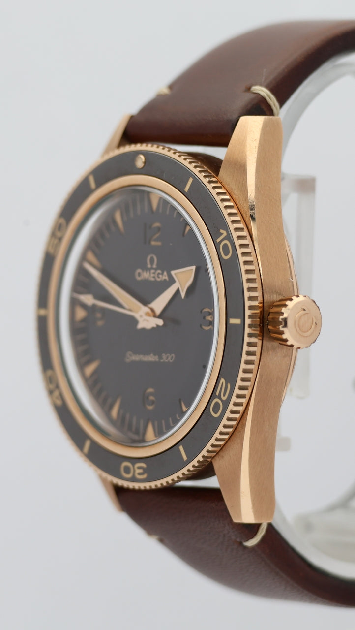 Omega Seamaster 300 Bronze Gold 9K Automatik 23492412110001 Box + og. Papiere