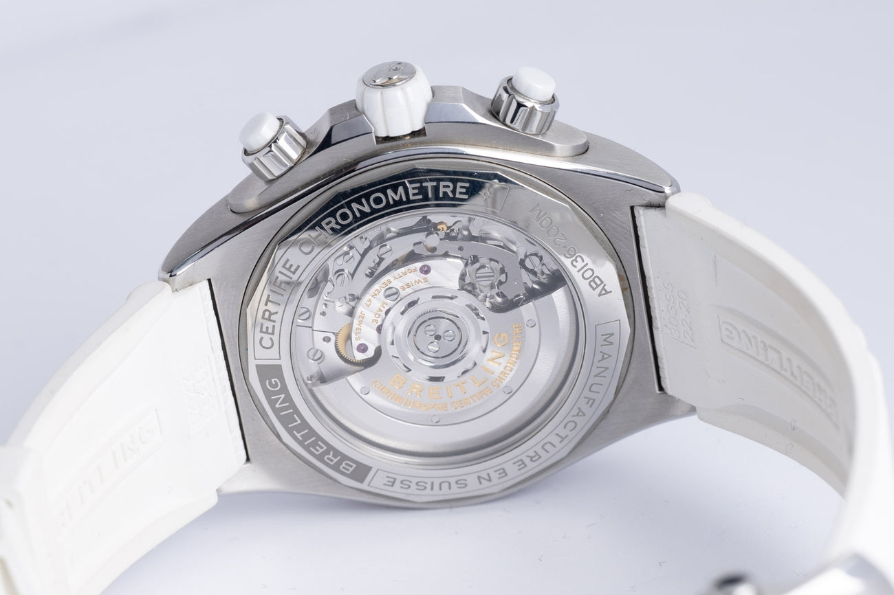 Breitling Super Chronomat B01 44mm "Japan Edition" Automatik AB0136 - Detailansicht 9