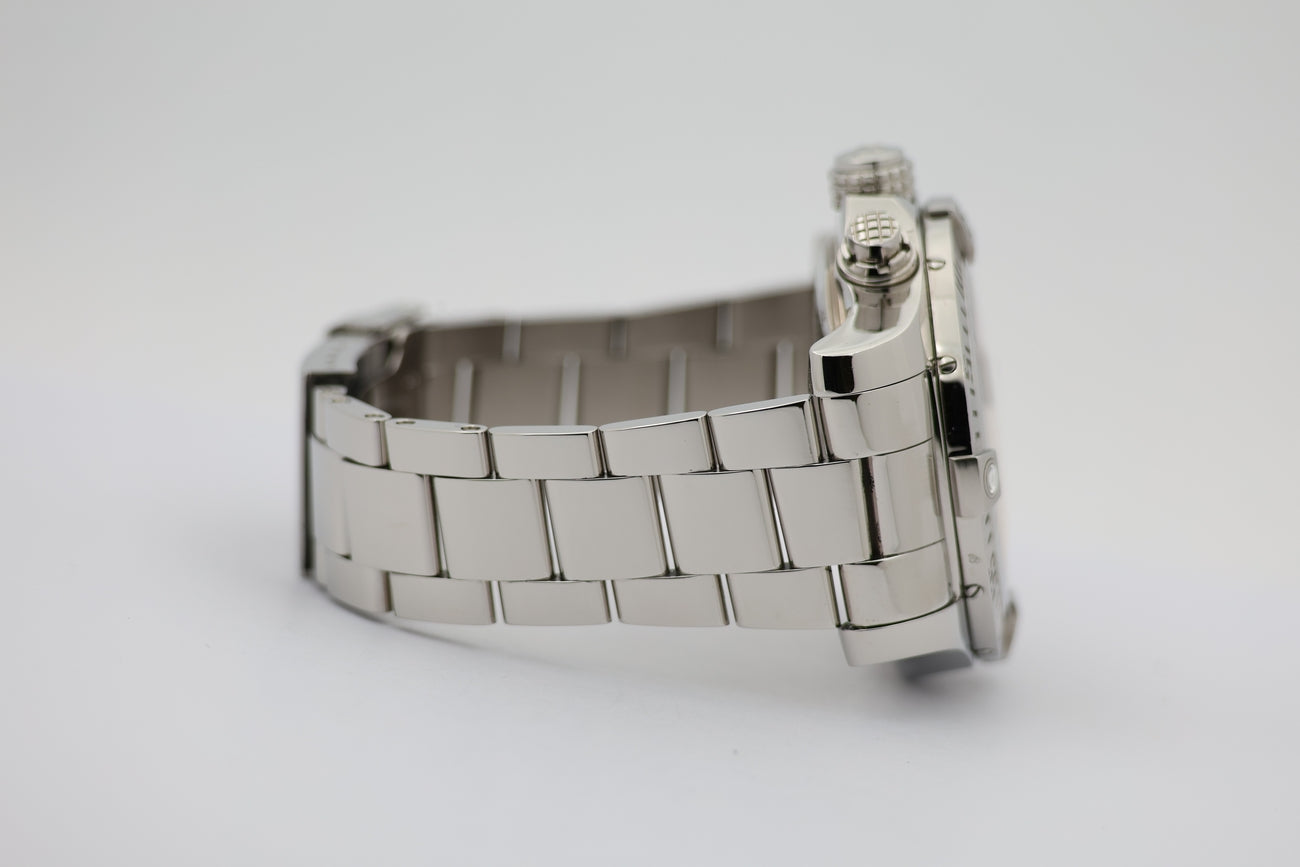 Breitling Super Avenger II 48mm Automatik A13371 - Detailansicht 6