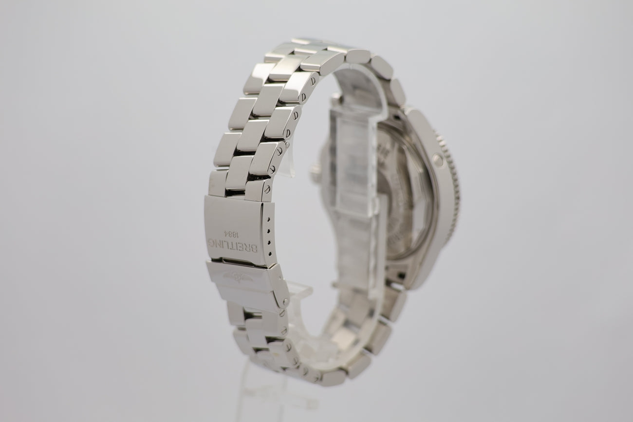 Breitling Superocean 42 Automatik Herrenuhr A17364 - Detail view 1