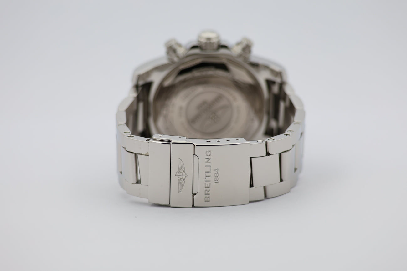 Breitling Avenger II 43mm Automatik A13381 - Detail view 4