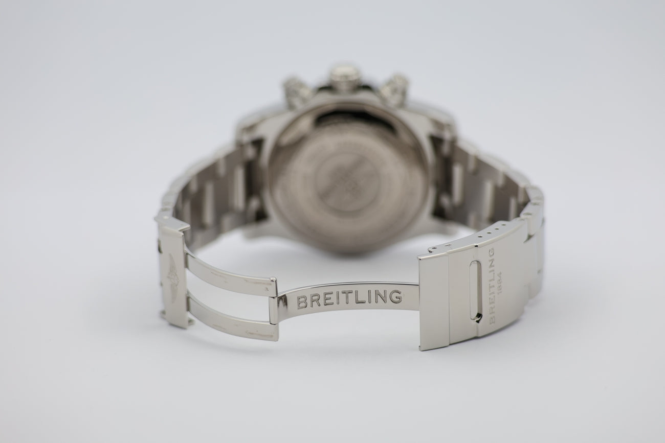 Breitling Avenger II 43mm Automatik A13381 - Detail view 5