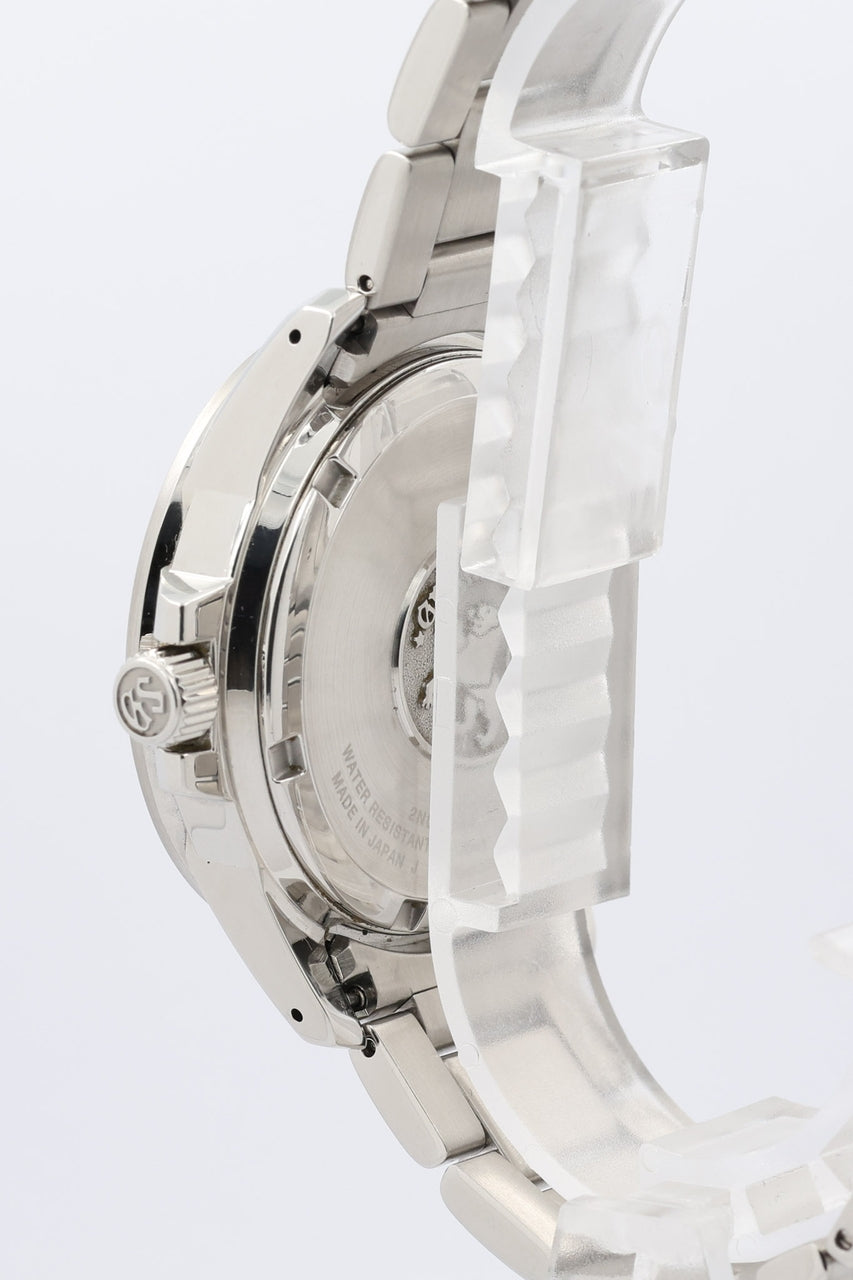 Grand Seiko Spring Drive GMT 39mm Herrenuhr SBGE009 - Detailansicht 4